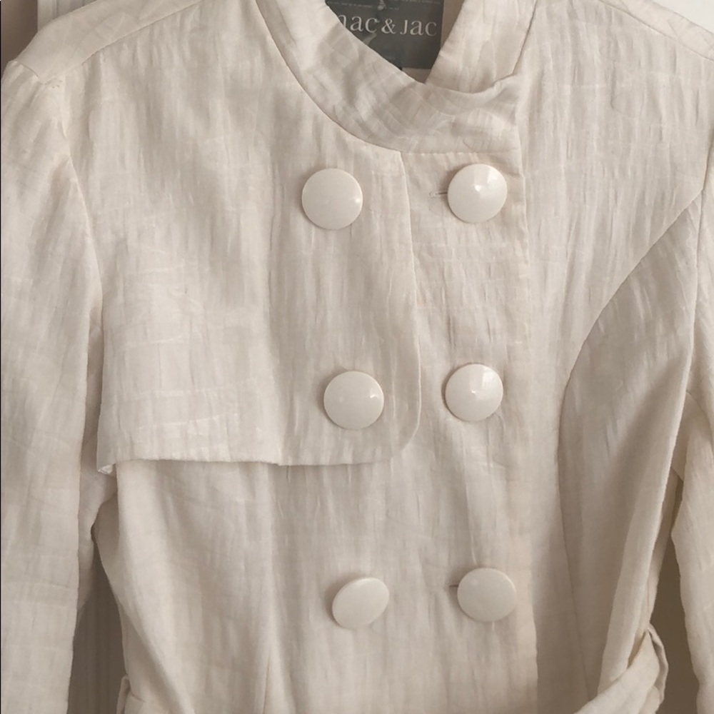 Spring coat - Picture 2 of 3